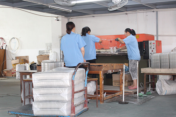 保證淡水吸塑托（tuō）盤